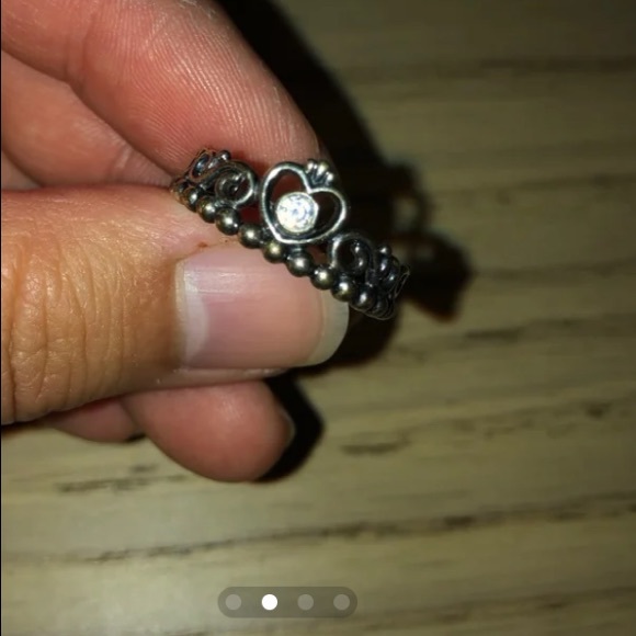 Pandora princess ring - Picture 2 of 3